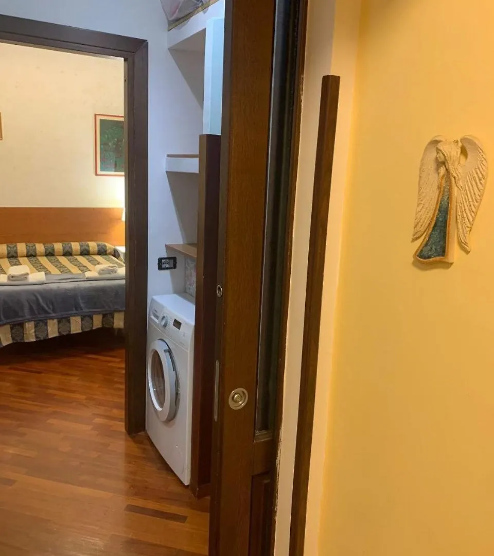 Flavia Apartment ローマ