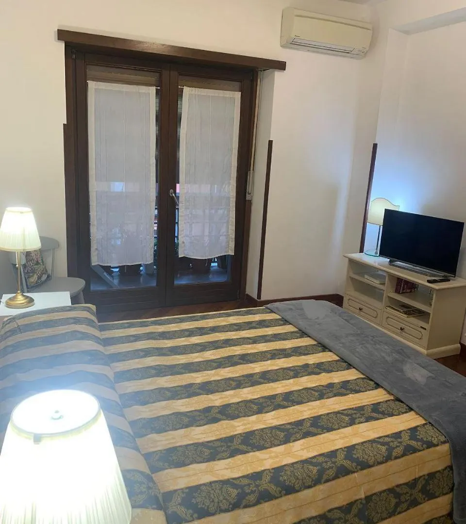 Flavia Apartment ローマ イタリア